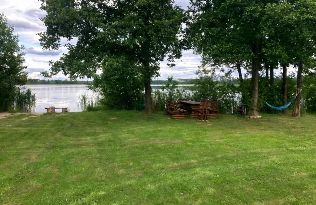 Gdzie na wakacje z przyczepą kempingową? Odkryj najlepsze miejsca w Polsce